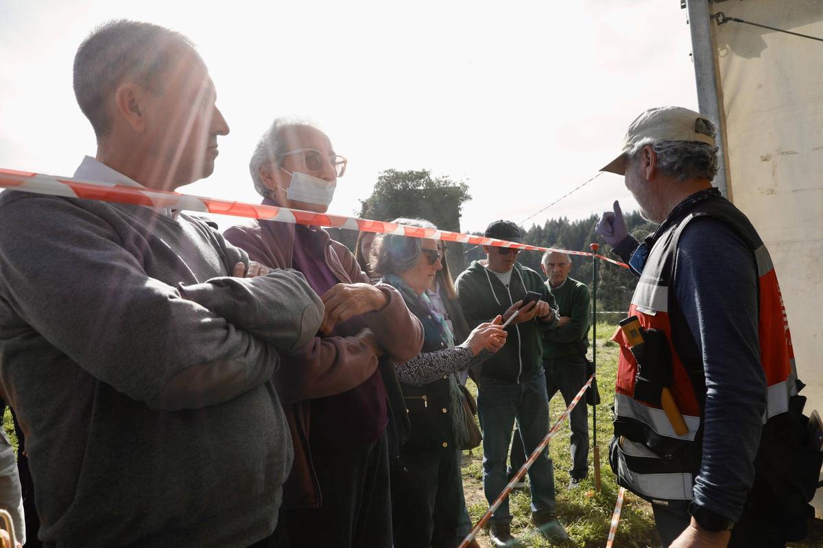 EN IMÁGENES: Hallan los restos de al menos seis víctimas en la fosa común de La Lloba