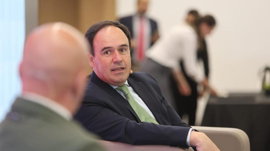 Pérez Llorca garantiza el congreso del PPCV y se reivindica ante Feijóo sin postularse: "La C. Valenciana es donde más crece el PP"