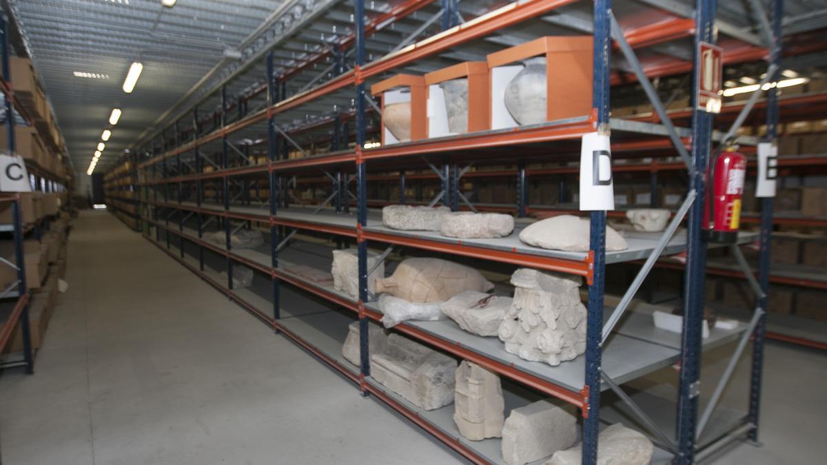 Imagen del almacén de las Cigarreras donde se encuentran los restos arqueológicos.