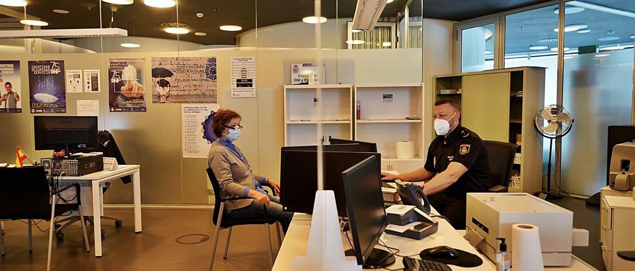 El servicio está instalado en la planta baja del consistorio lalinense. | // BERNABÉ