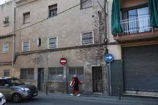Grandes ciudades catalanas buscarán desatascar sus rehabilitaciones de viviendas a través del Pla de Barris del Govern