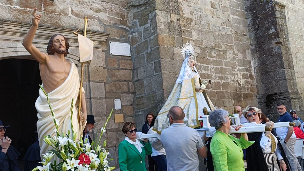 GALERÍA | Fermoselle celebra el Domingo de Resurrección