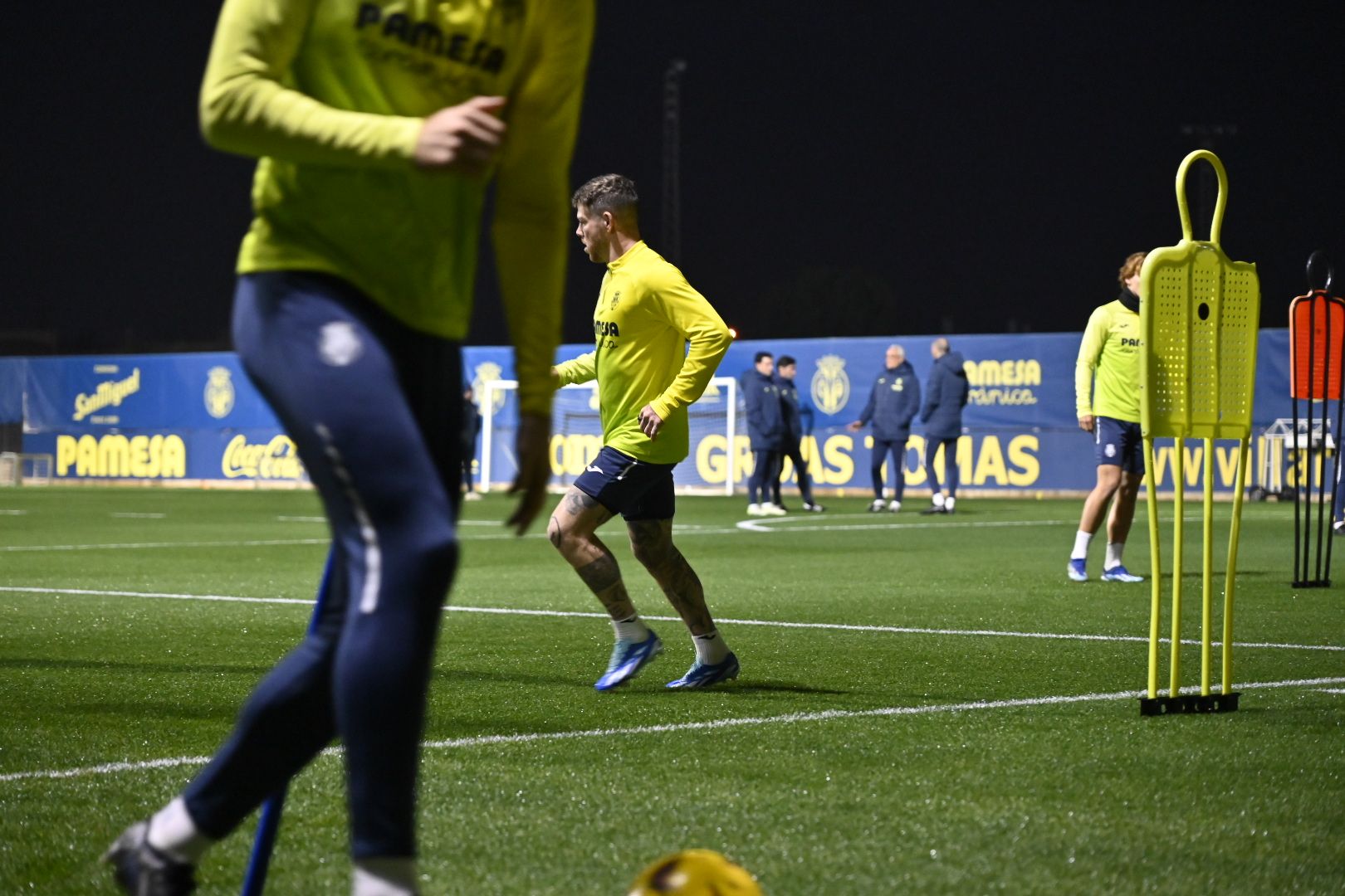 Galería de imágenes | Así ha sido la vuelta al trabajo del Villarreal tras el parón navideño