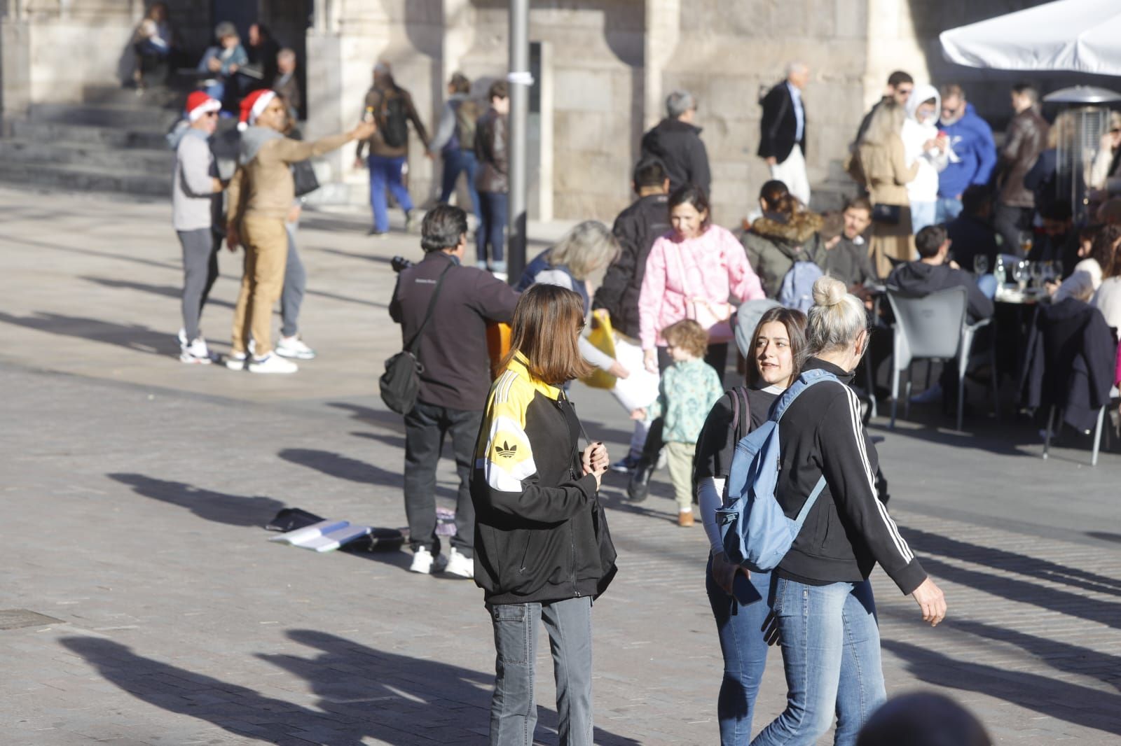 València, a rebosar con las compras de última hora