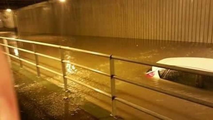 El túnel bajo la carretera A-3, entre Quart de Poblet y el Barrio del Cristo, esta madrugada.