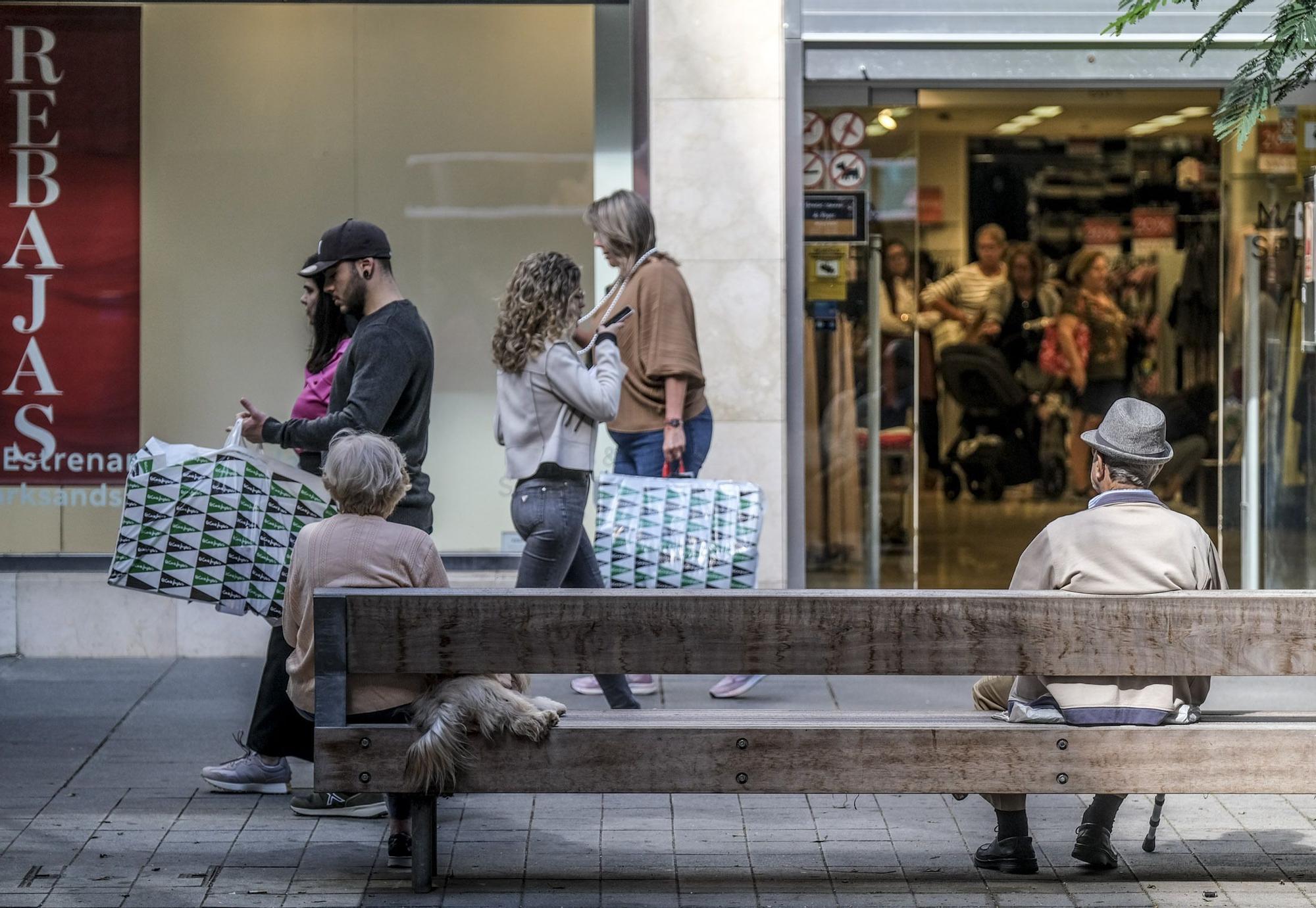 Primer día de rebajas del año 2023 en Las Palmas de Gran Canaria