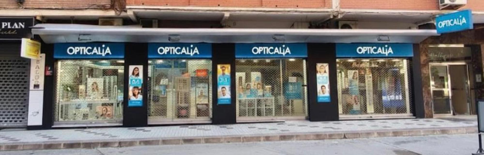 Opticalia Beethoven tiene su sede en la Calle Beethoven 4, de Málaga