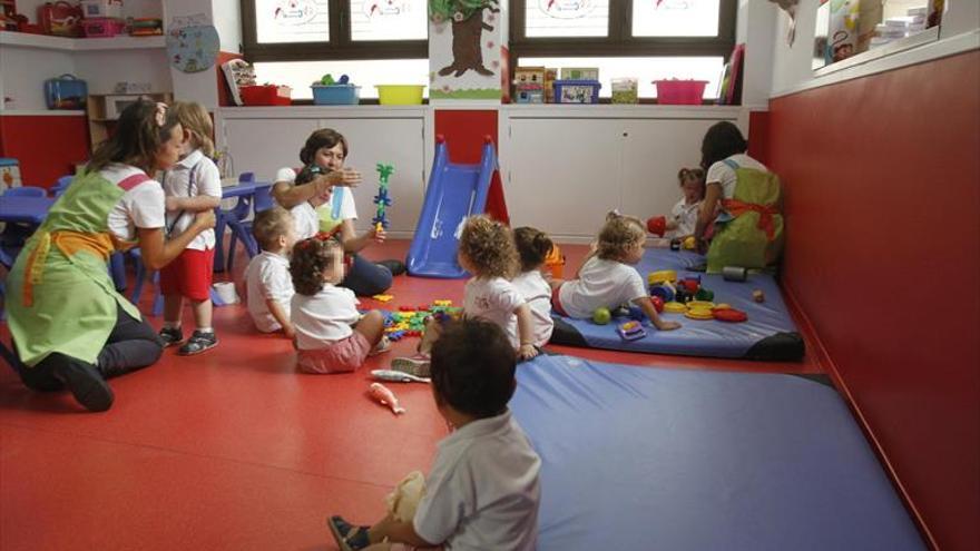 31 zonas de escolarización en Infantil tienen un 20% de plazas vacantes