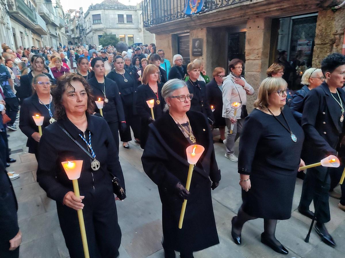 La procesión de la Soledad de María, de la Semana Santa de Cangas