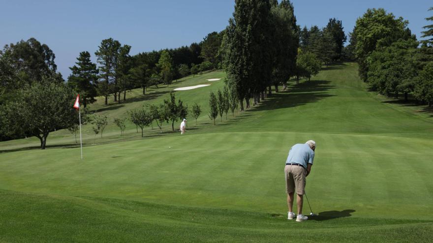 Los socios del Golf de Castiello elegirán entre Presa y Ayesta el 22 de diciembre