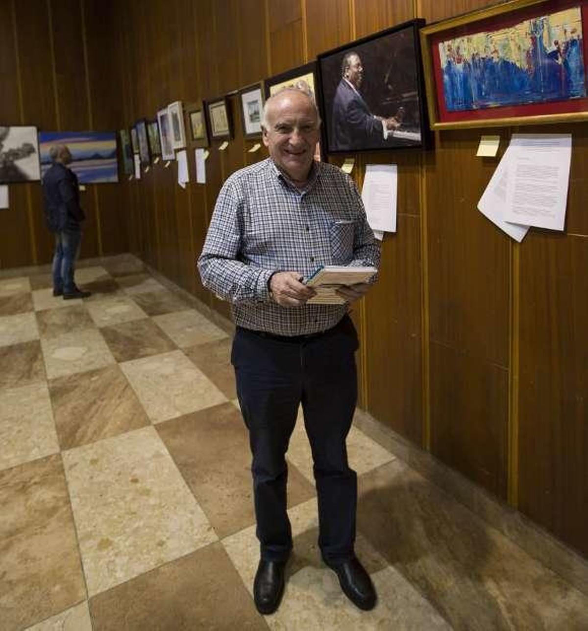 El pediatra Germán Rodríguez, natural de Carabanzo (Lena).