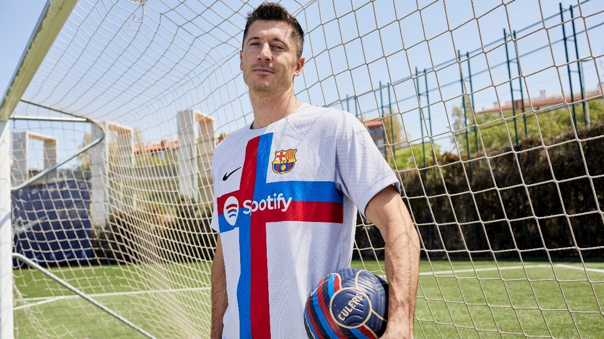 El Barça presentó la nueva camiseta