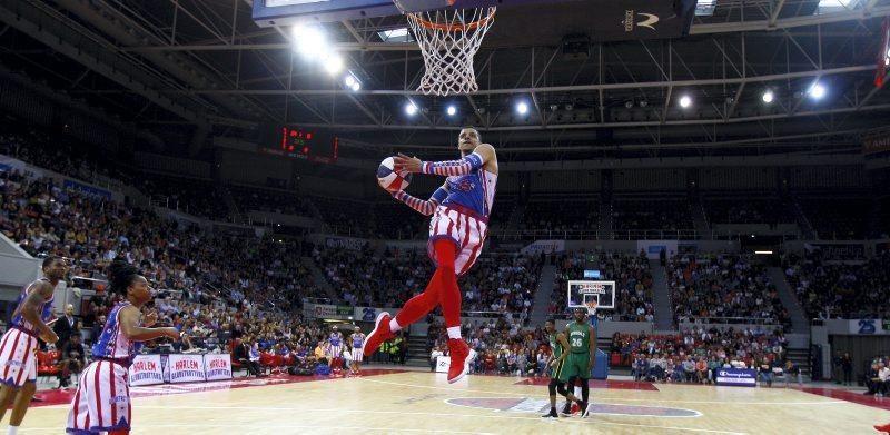 La exhibición de los Globetrotters cautivó al pabellón Príncipe Felipe