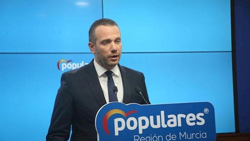 El PP ataca a Ábalos y Conesa por &quot;intentar boicotear los presupuestos regionales&quot;