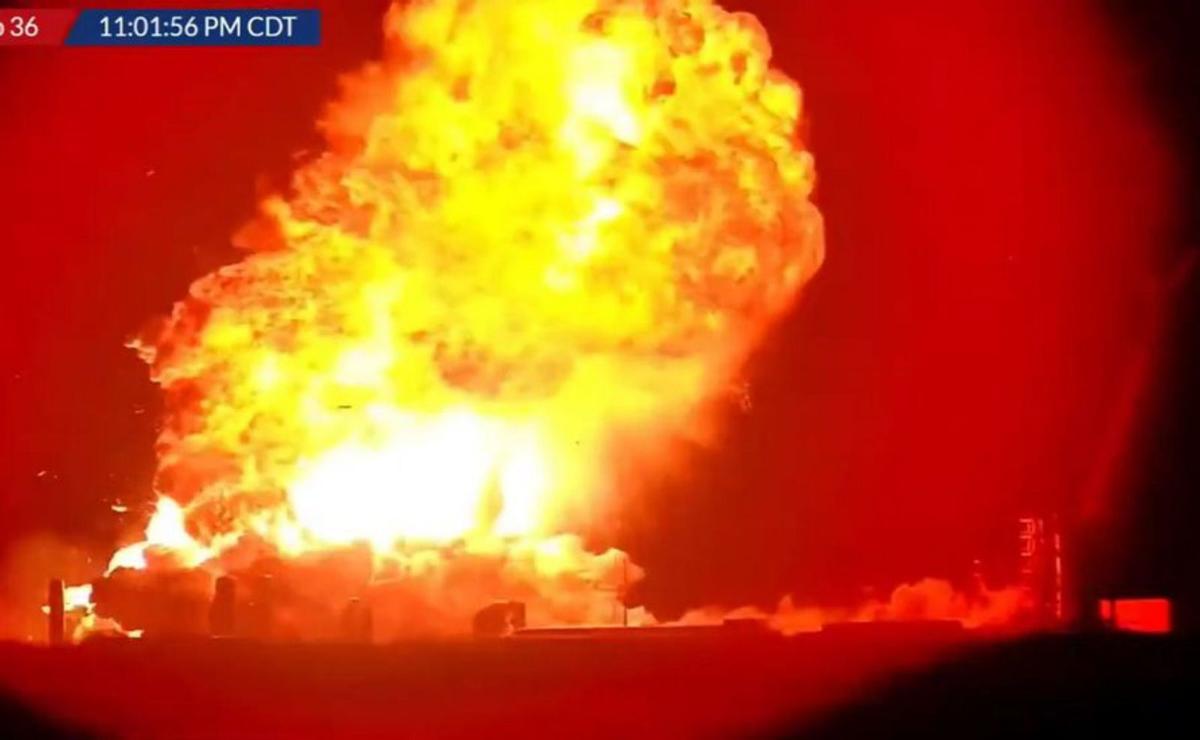 El coet que Musk vol portar a Mart torna a explotar El coet que Musk vol portar a Mart torna a explotar