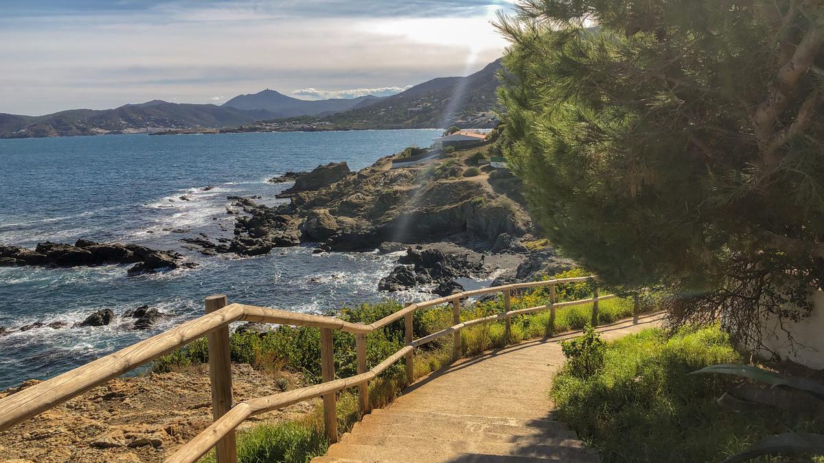 De Roses a Cadaqués: andando y sin perder de vista el mar