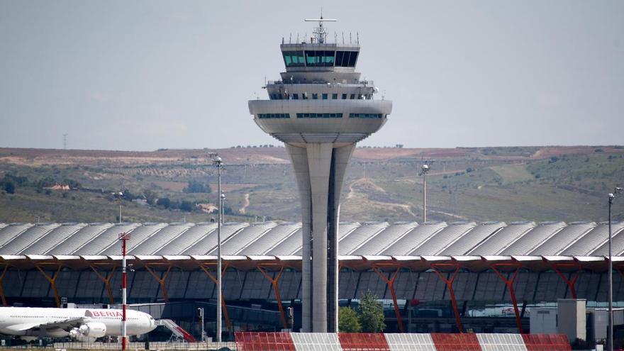 Aena despega para superar los 300 millones de pasajeros en 2025 y recuperará el dividendo este año