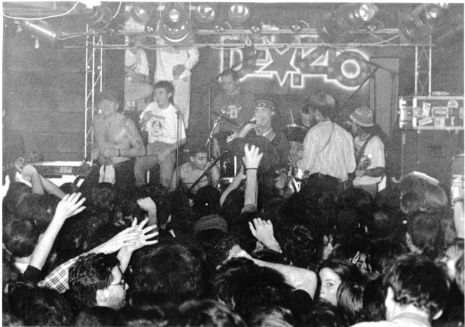 El Devizio, el garaje en el que tocó Mano Negra y donde nació la leyenda de Kase.O