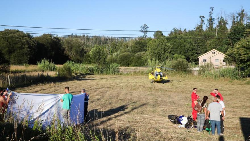 El joven motorista, de 23 años, fue trasladado en ambulancia medicalizada