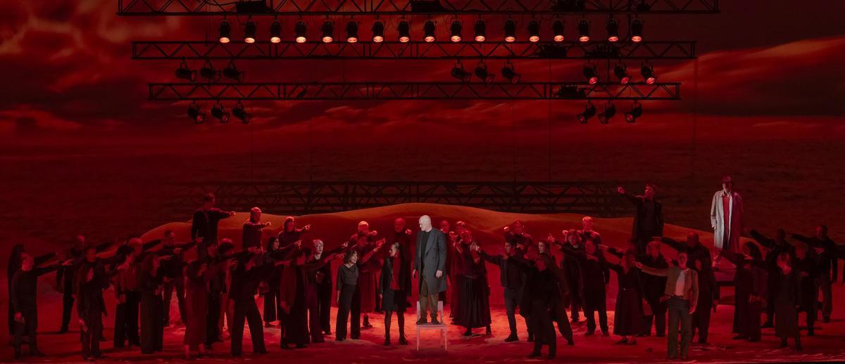 Ensayo de la ópera Enemigo del pueblo que se estrena el miércoles en Les Arts