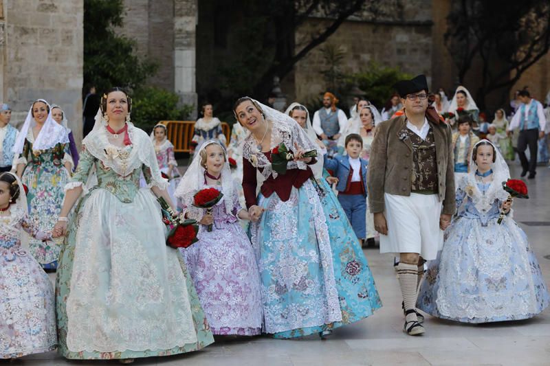 Comisiones falleras que han desfilado hasta las 20:00 horas.