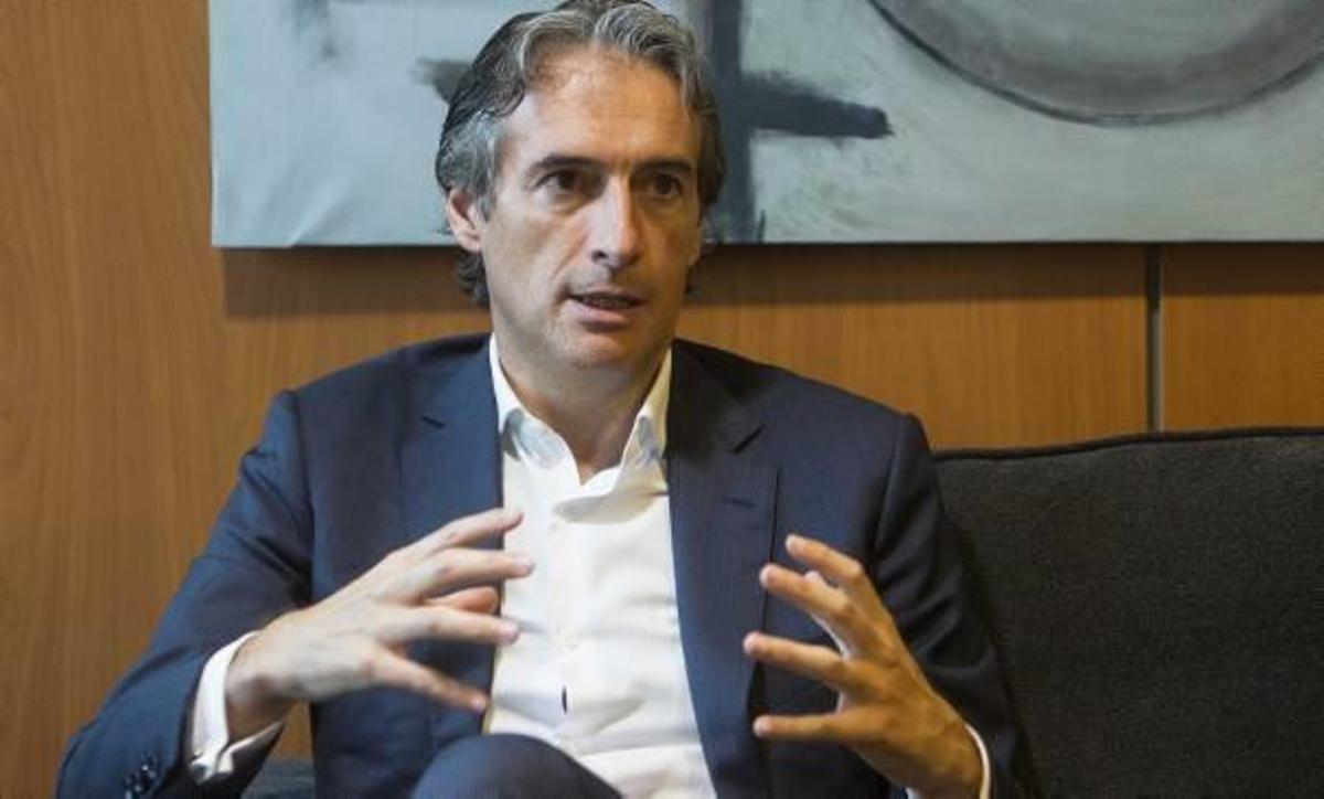 El ministro de Fomento, Íñigo de la Serna, durante la entrevista concedida esta semana al periódico.