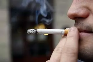 Nueva York prohíbe fumar en las viviendas de protección oficial