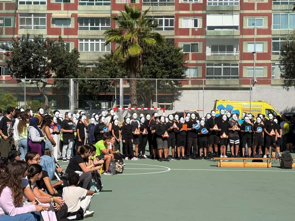 Acto por el Día Mundial en Recuerdo de las Víctimas de Tráfico en el IES La Isleta