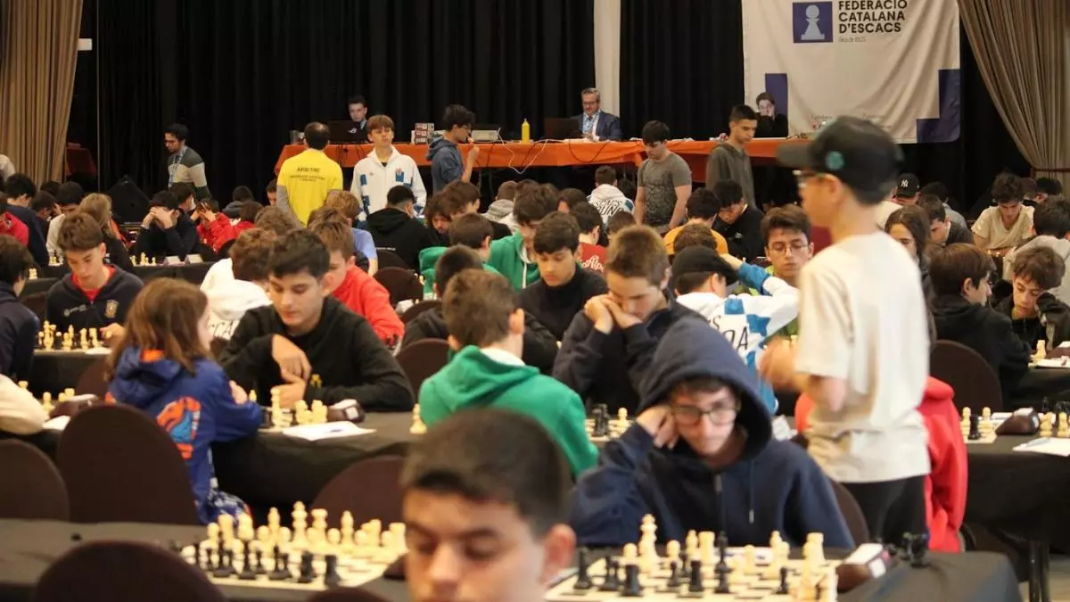 Els nous talents dels escacs catalans brillen al Campionat per Edats 2025 a Lloret de Mar