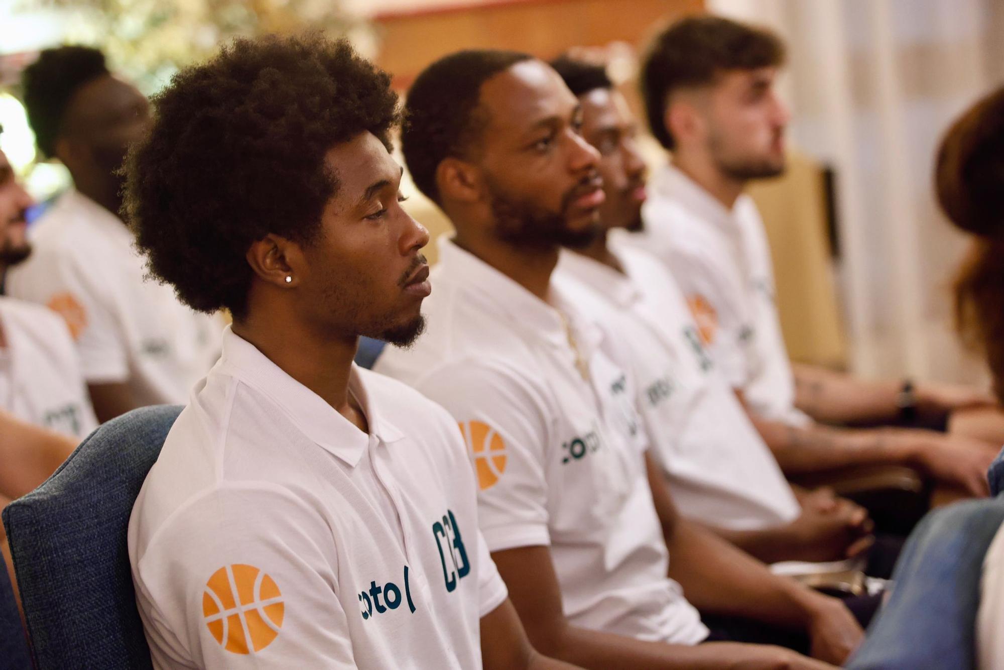 La presentación del proyecto del Coto Córdoba Baloncesto, en imágenes