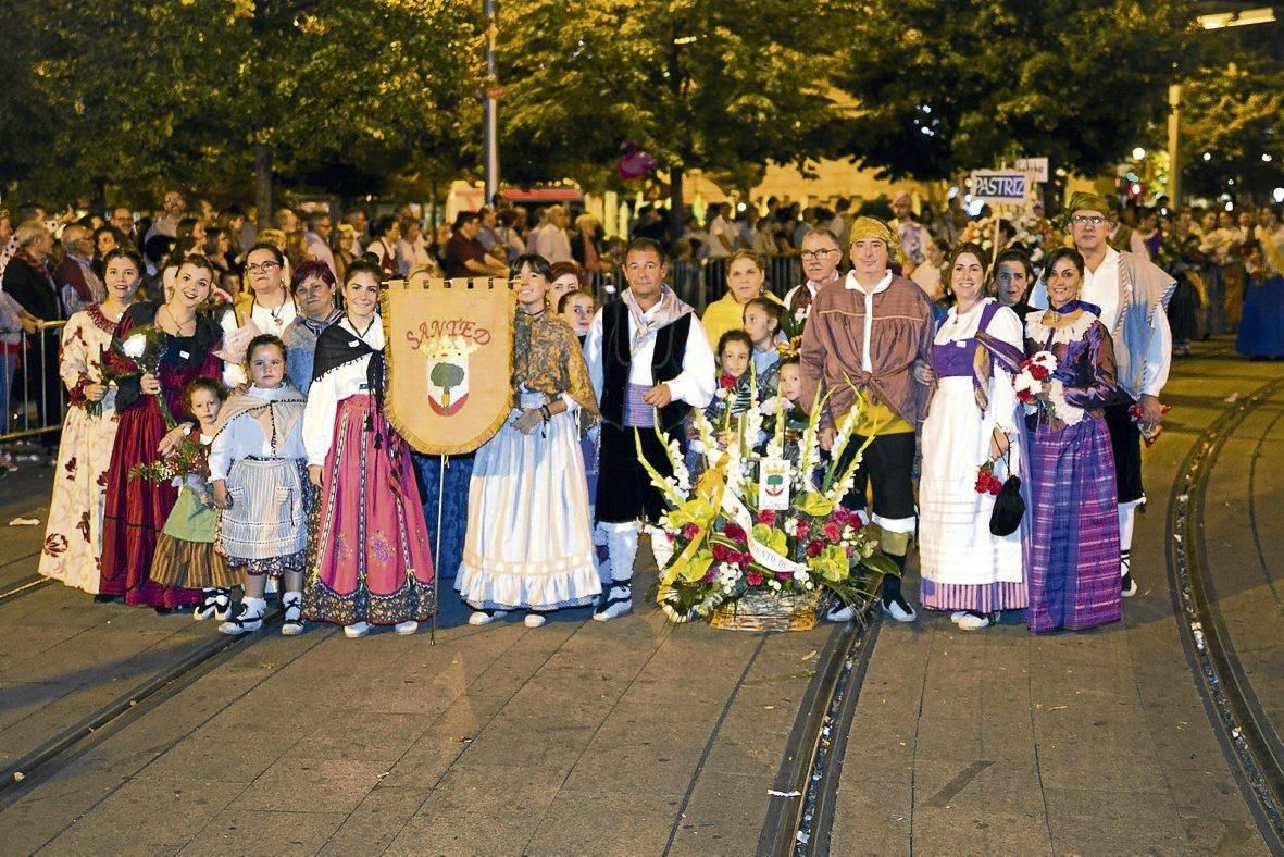 El álbum de la Ofrenda de EL PERIÓDICO DE ARAGÓN (II)