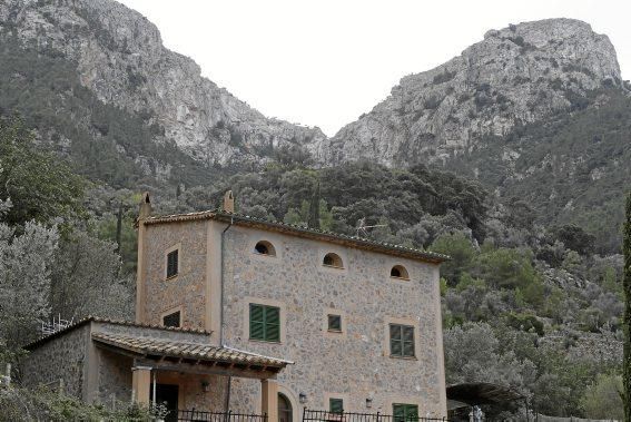 In Deià fürchten Anwohner, dass eine geplante Luxussiedlung die Idylle endguültig zerstört. Schon jetzt liegt vieles im Argen. Ein Besuch vor Ort.