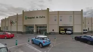 Un varón de 37 años sufre policontusiones tras una colisión entre un coche y una bici en Zafra