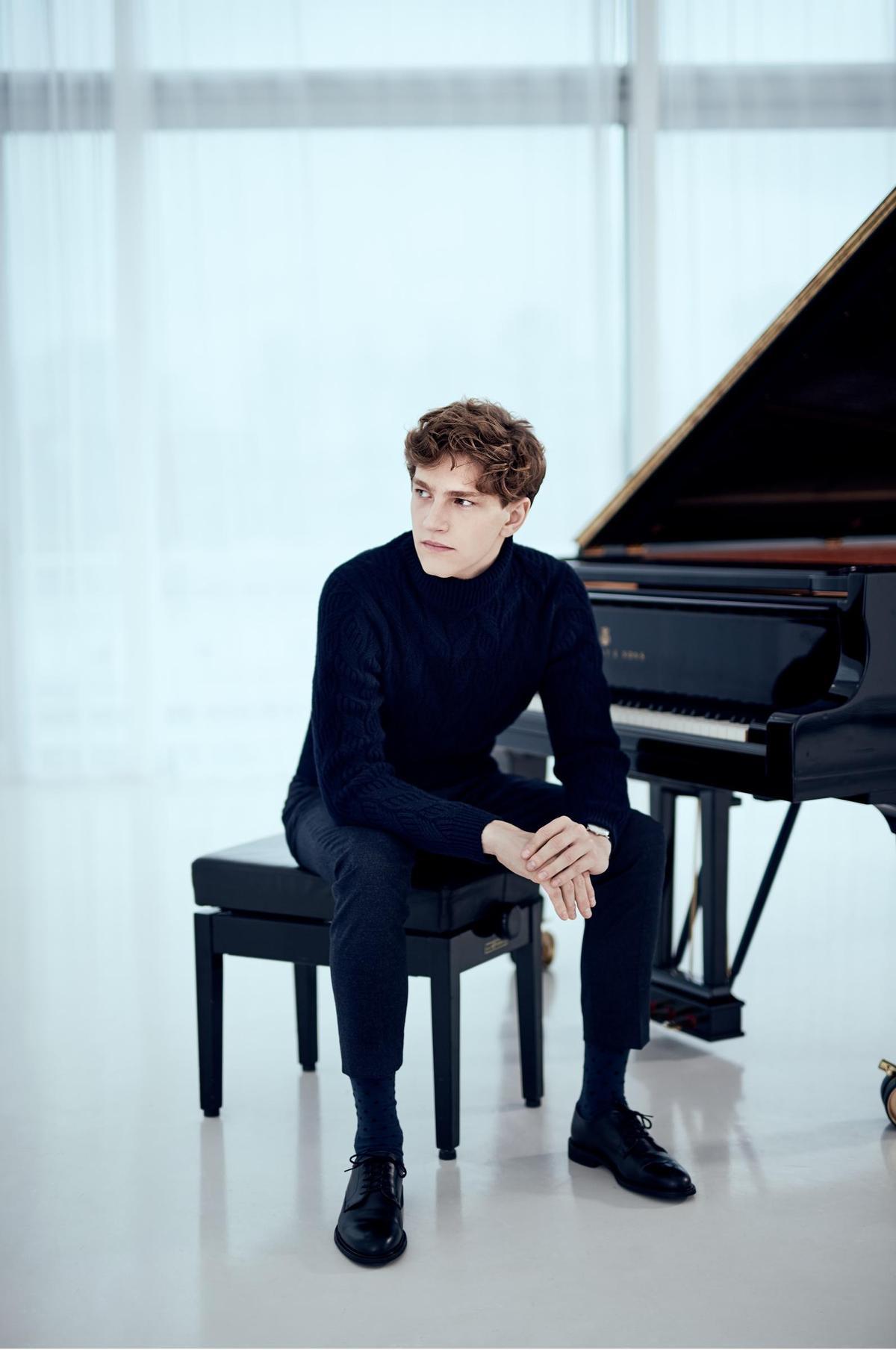 Jan Lisiecki spielt unter anderem Chopin und Brahms auf Mallorca.