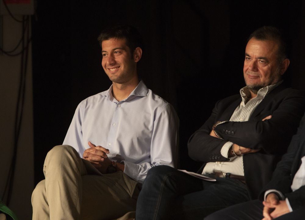 Acto de campaña de Iniciativa Porteña en el Teatro de Begoña del Puerto de Sagunto