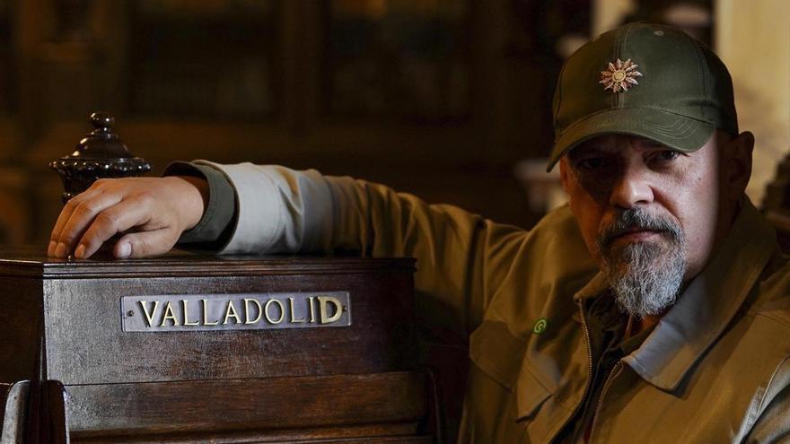 «Los encuentros con los lectores dan un feedback muy necesar