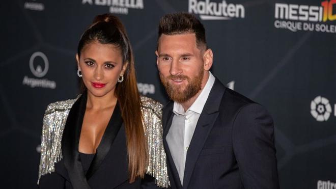 Las imágenes de la alfombra roja de Messi 10 - Leo Messi y Antonela Rocuzzo