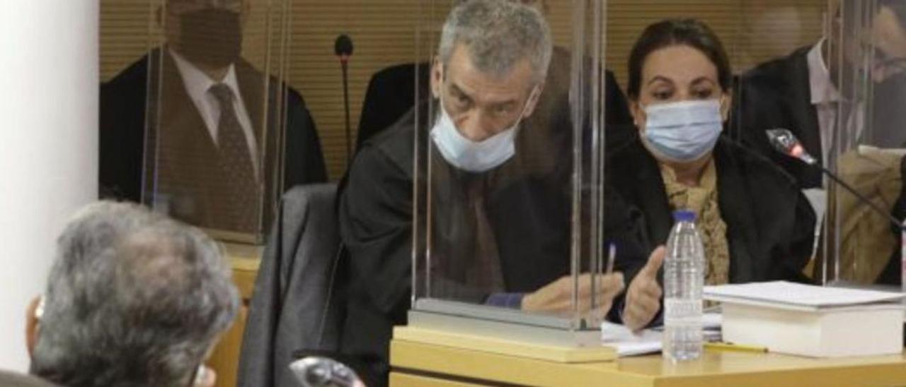 Declaración de uno de los testigos durante la tercera sesión del juicio del ‘caso Montecarlo’. | | JOSÉ LUIS CARRASCO