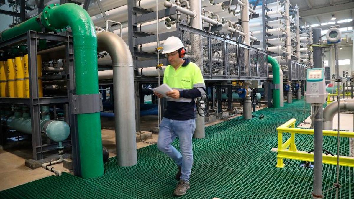 La planta desaladora de la zona norte de la provincia está situada entre los términos municipales de Orpesa y Cabanes.