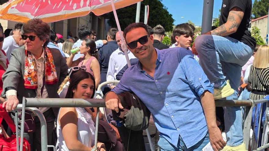 Daniella, tras cuatro horas al sol para cumplir con 14 años su sueño de ver San Benito: "Estaba harta de verla solo por YouTube"