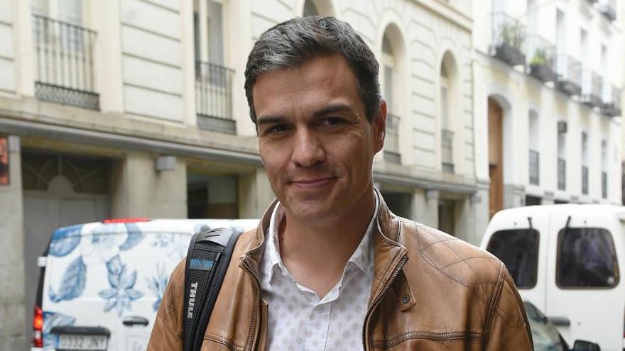 Pedro Sánchez &quot;tenderá la mano&quot; a las otras candidaturas si gana las primarias del PSOE