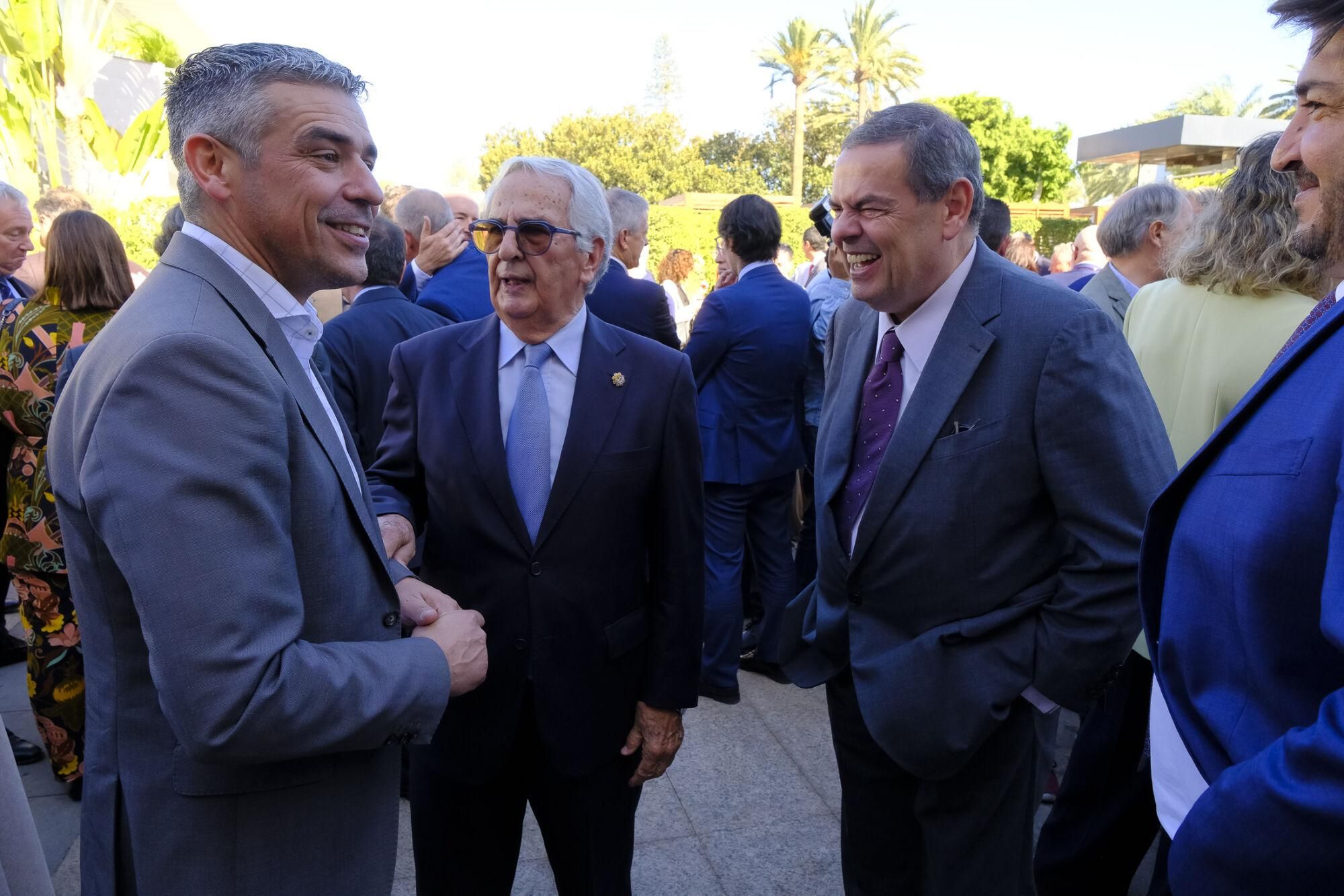 Comida navideña de la Confederación Canaria de Empresarios (CCE) en Las Palmas de Gran Canaria