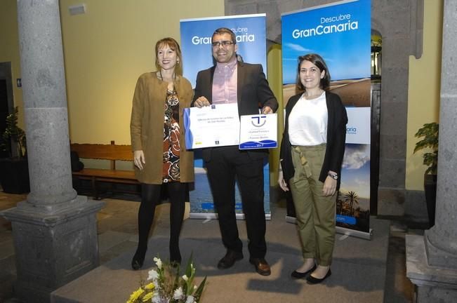 ENTREGA DISTINCIONES TURISTICAS