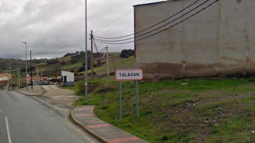 Fallece un trabajador electrocutado en una finca de Talaván