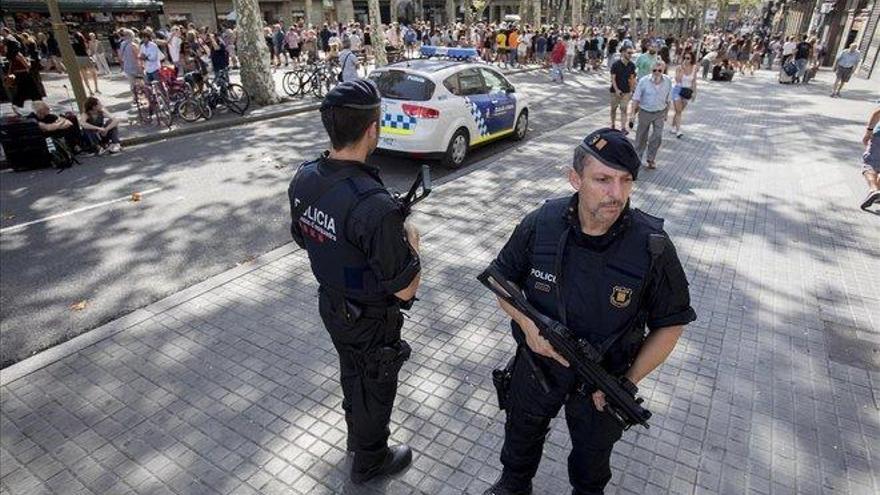 La policía busca a un conductor de autobuses marrroquí por la amenza terrorista en Barcelona
