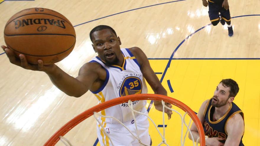 Kevin Durant, en una acción del partido.