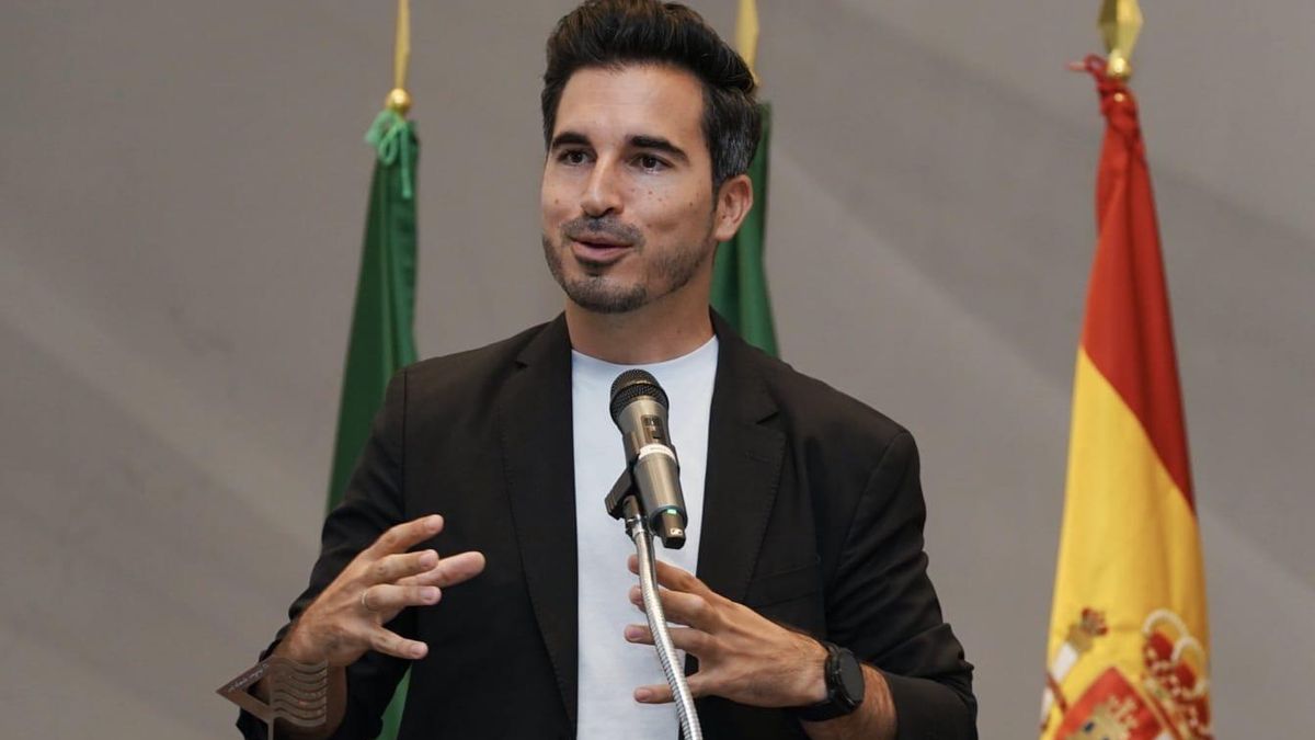 Javier Castillo es un escritor de reconocimiento internacional, con más de 3 millones de libros vendidos.