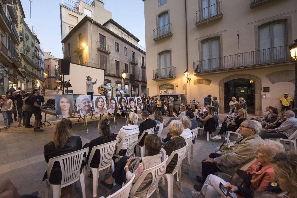 Clam contra l'empresonament i exili de polítiques, a Manresa