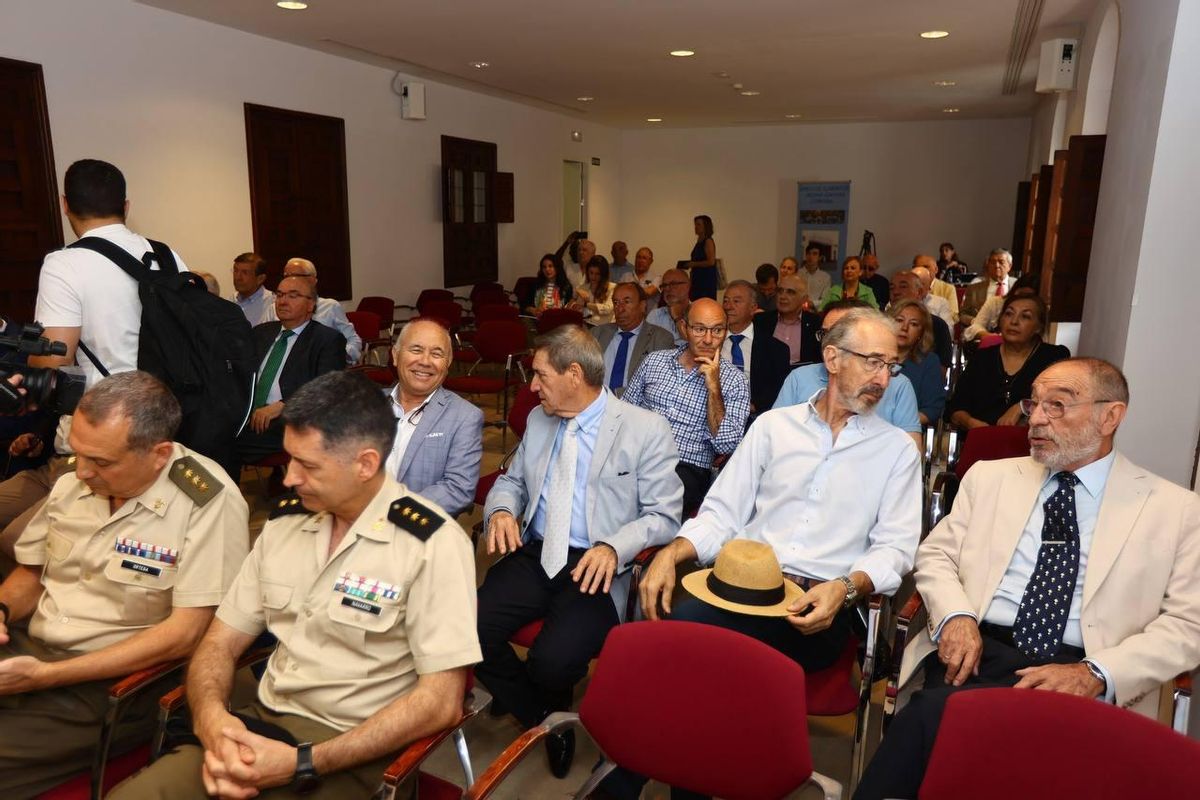 Asistentes a la asamblea con motivo del 20 Aniversario del Banco de Alimentos de Córdoba.