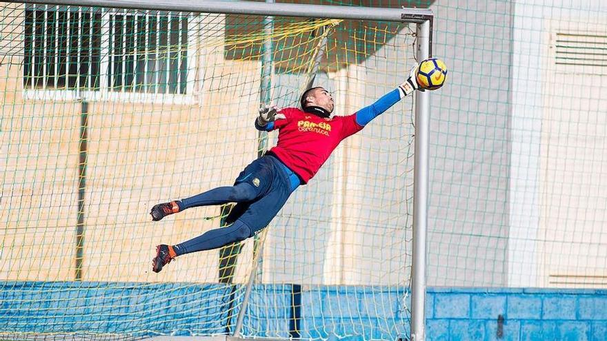 Samu Castillejo se cae de la convocatoria para el duelo ante el Espanyol